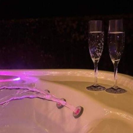 Bed and Breakfast Zen Retreat Met Jacuzzi Grez-Doiceau Esterno foto